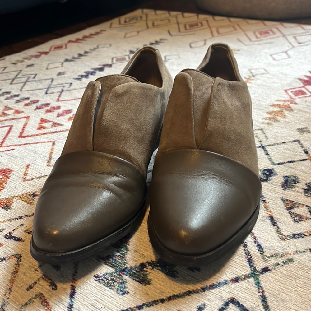 Tahari Lucy Cap Toe Loafers